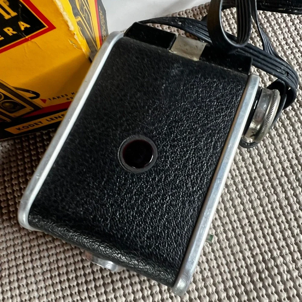 Vintage Kodak Duaflex II Camera Kodet Lens 620 Film Original Box TLR Style